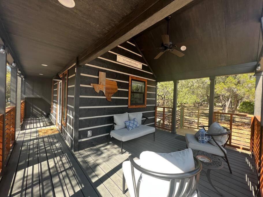 Fox Hollow - Tiny Home With Cypress Creek Access, Park Like Setting วิมเบอร์ลีย์ ภายนอก รูปภาพ